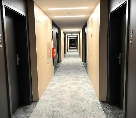 Przy Placu Wolnosci Poznan